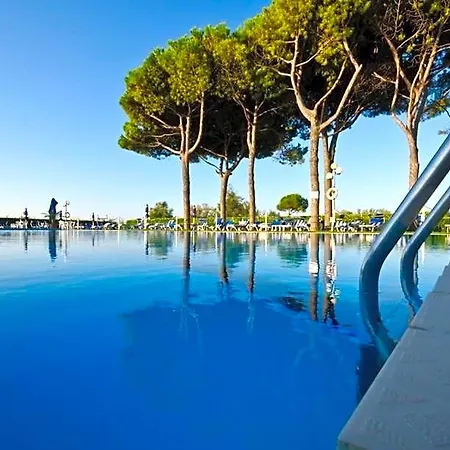 King Hotel 3*